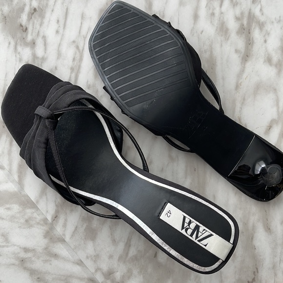 Zara heeled sandals - Picture 4 of 4